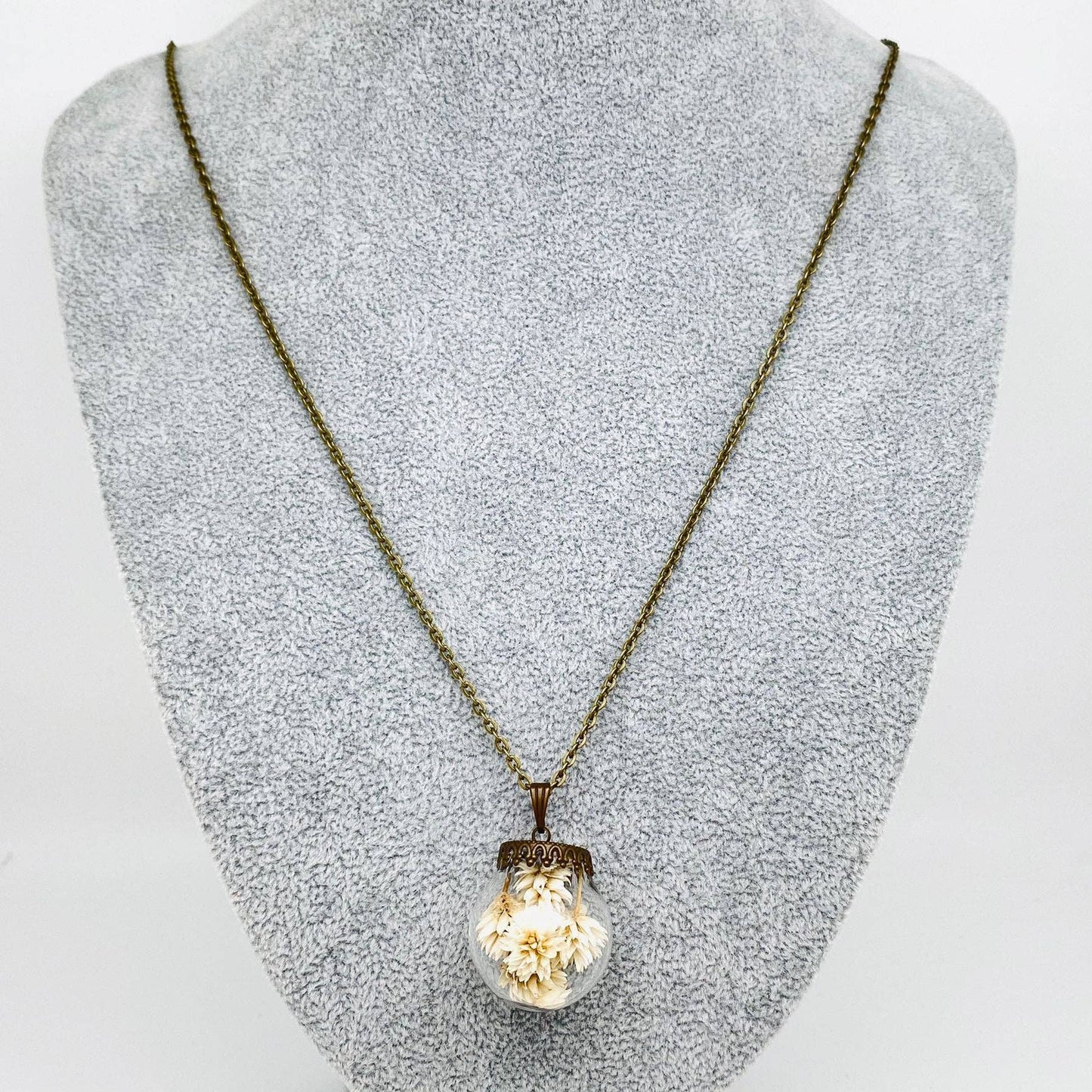 Getrocknete Blumen Blumenball-förmige Charm Pendant Halskette
