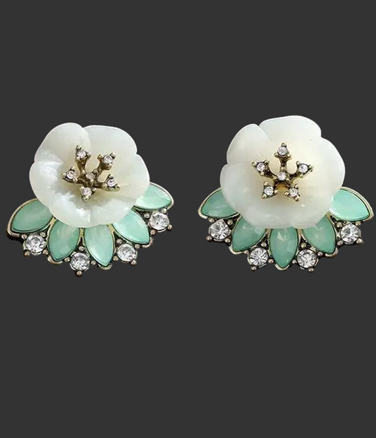 Vintage Blumen Mint Crystal Stud Ohrringe