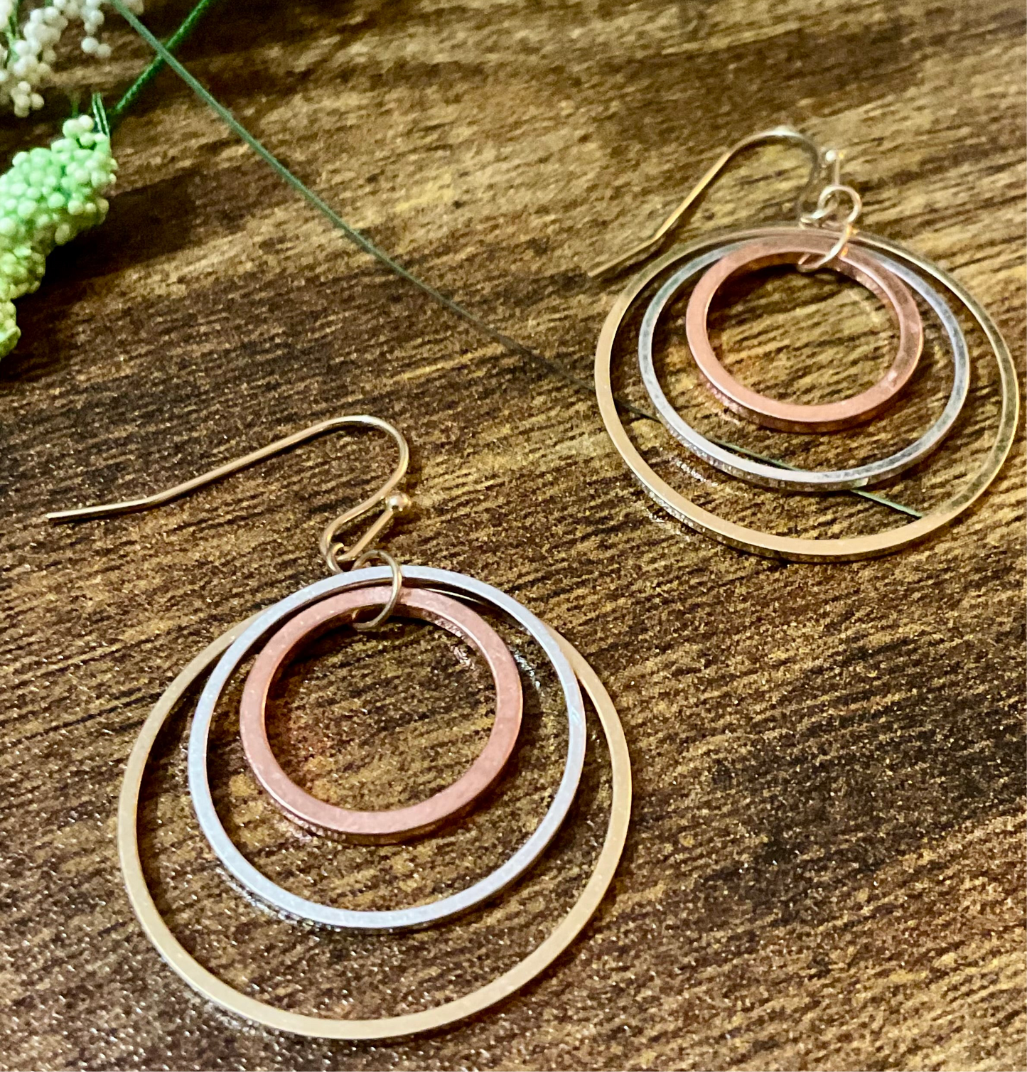 Triple Hoop Ohrringe mit Gold, Silber, Roségold