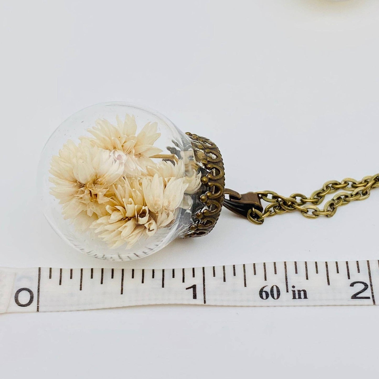 Getrocknete Blumen Blumenball-förmige Charm Pendant Halskette