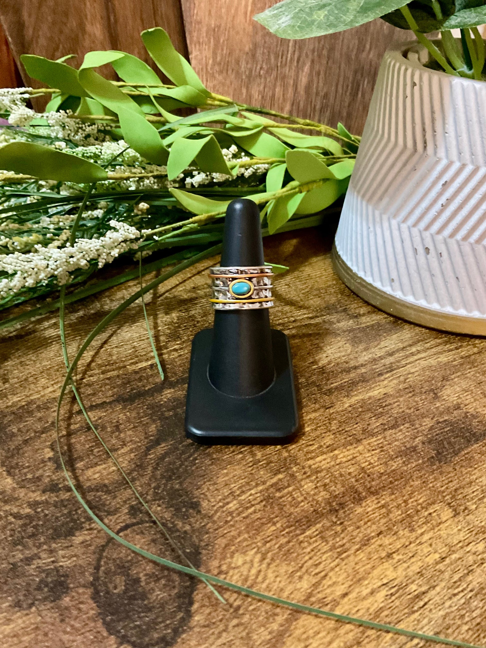 Türkis Center Wide Statement Ring in Silber