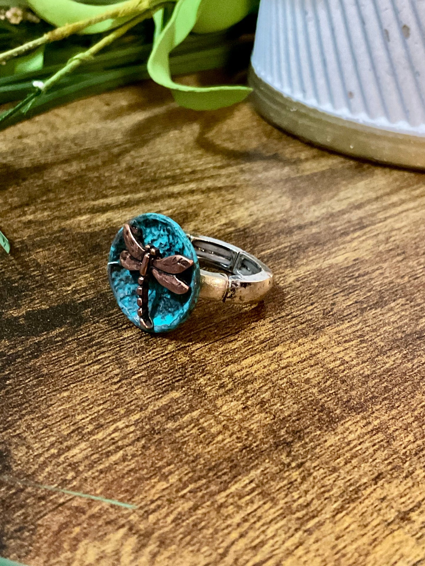 Vintage Metal Dragonfly Ring mit Stretch Band