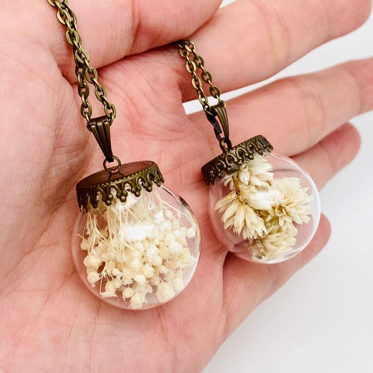 Getrocknete Blumen Blumenball-förmige Charm Pendant Halskette