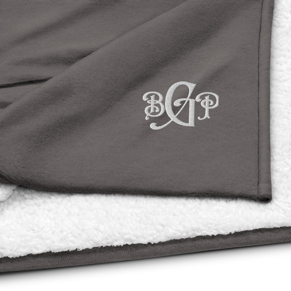 Monogramm Premium Sherpa Blanket