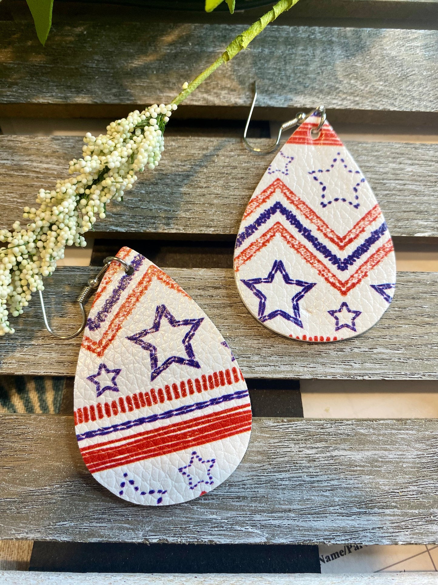 Teardrop Patriotische Ohrringe Vierter Juli Flaggen