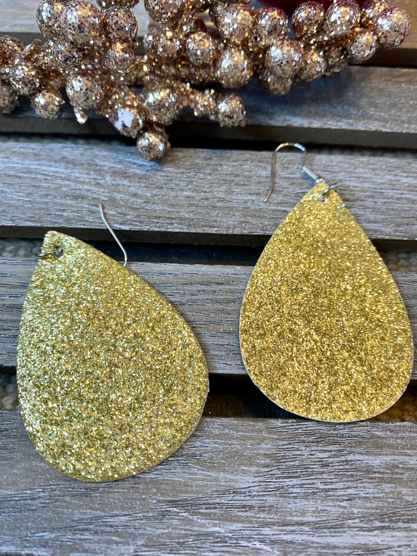 Glitter Teardrop Ohrringe - Verschiedene Farben