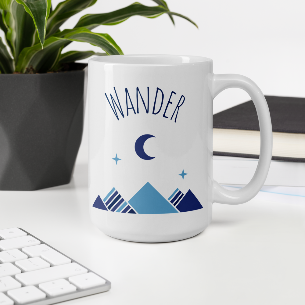 Mond über Berge Wandern Becher